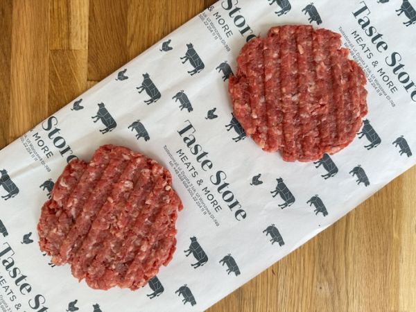 2 Smash Burgery 100% wołowe, z czego min. 60% sezonowane